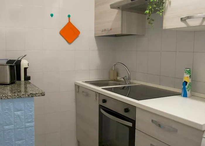 Viale Sardegna - Basement House Apartment