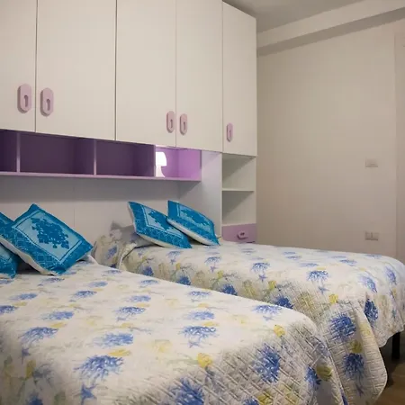 Viale Sardegna - Basement House Alghero