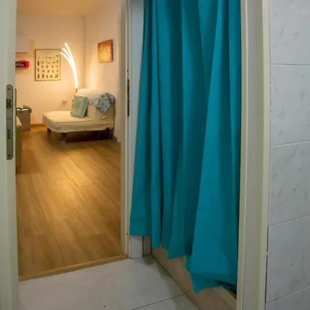 Viale Sardegna - Basement House Apartmán